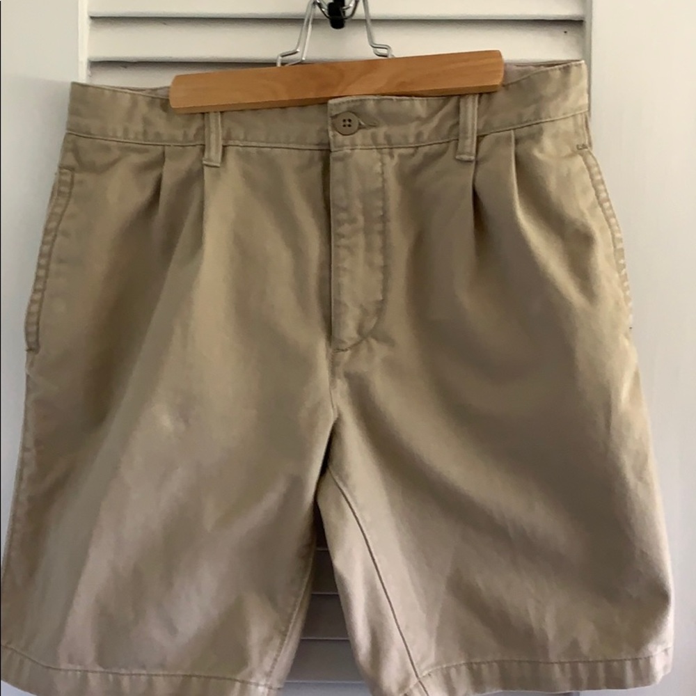 Boys khaki shorts. Great as school uniform.